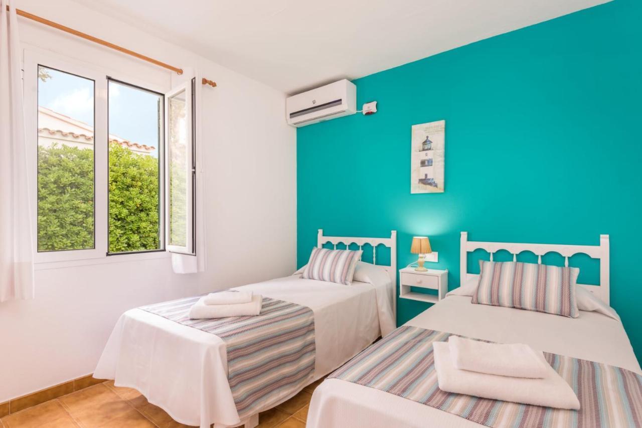 Villas Isi & Ana Mestral Кала-эн-Бланес Экстерьер фото